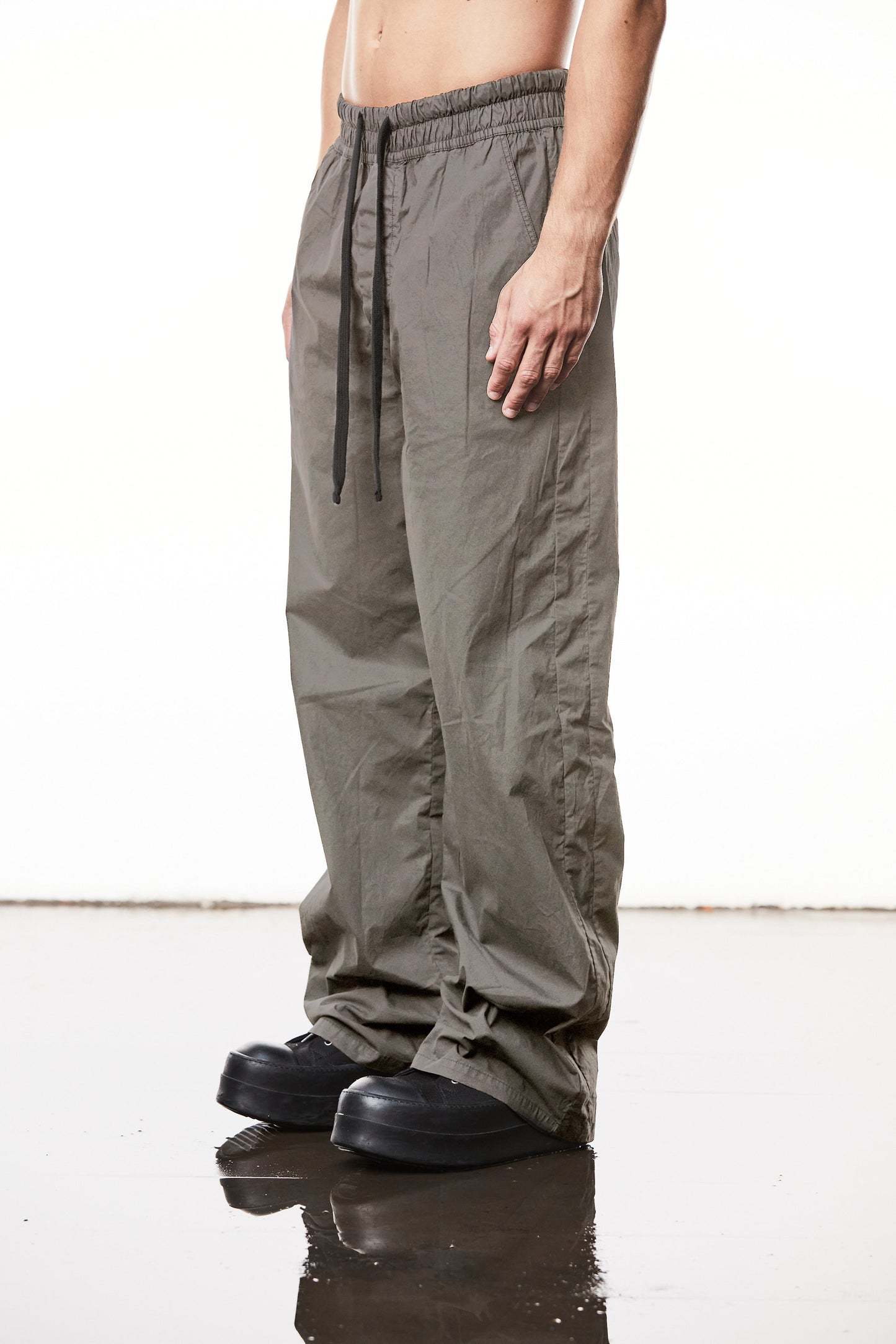 Thomkrom - Trouser Cot